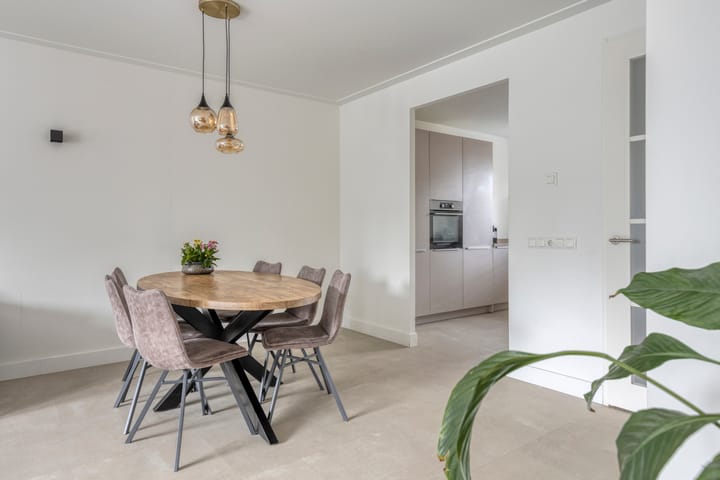 Tussenwoning te koop: Schoolslag 5, Zuidoostbeemster