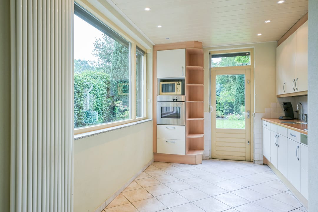 Photo 17 of Schaloenstraat 28