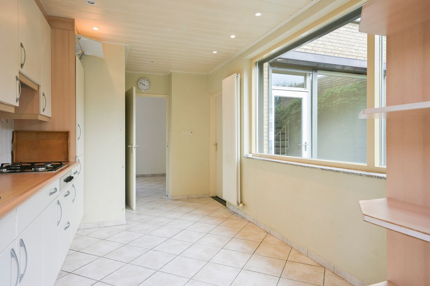 Photo 5 of Schaloenstraat 28