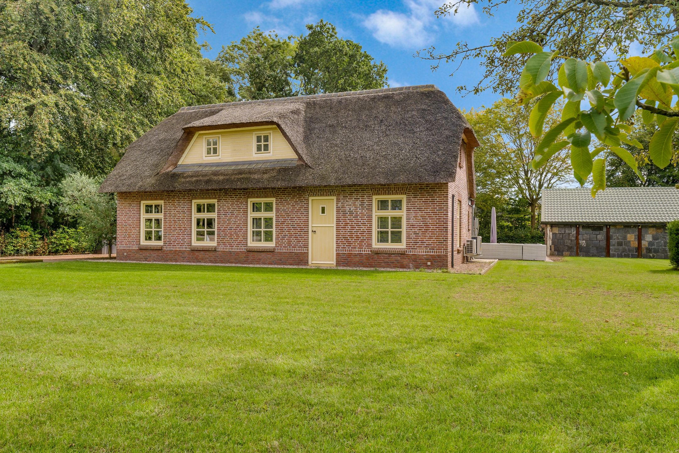 Photo 3 of Den Hulst 93