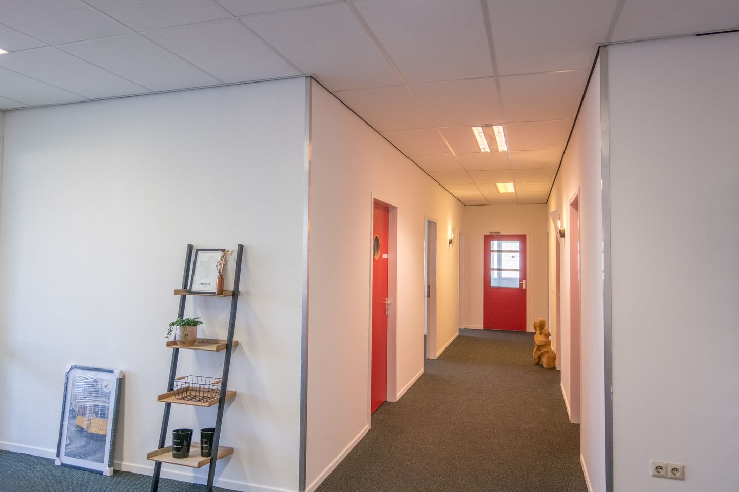 View photo 5 of Duinkerkenstraat 5