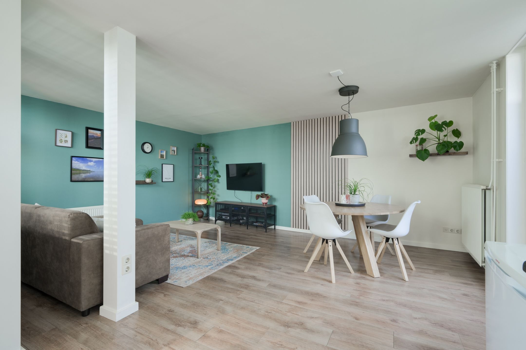 Photo 9 of Raadhuisstraat 43-B