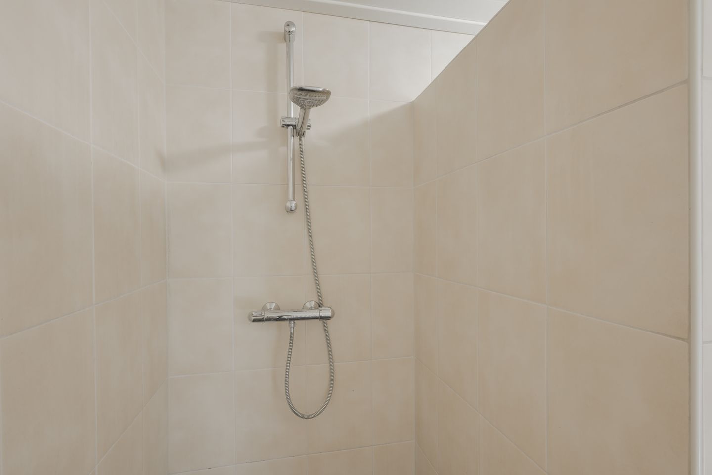 Photo 29 of Raadhuisstraat 43-B
