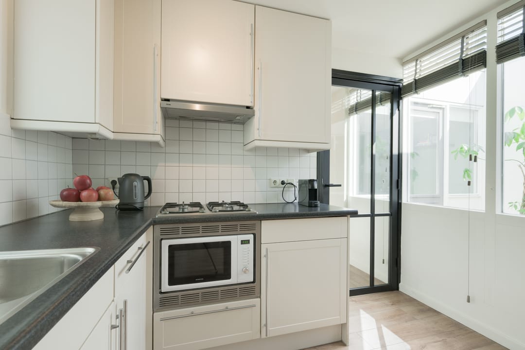 Photo 22 of Raadhuisstraat 43-B