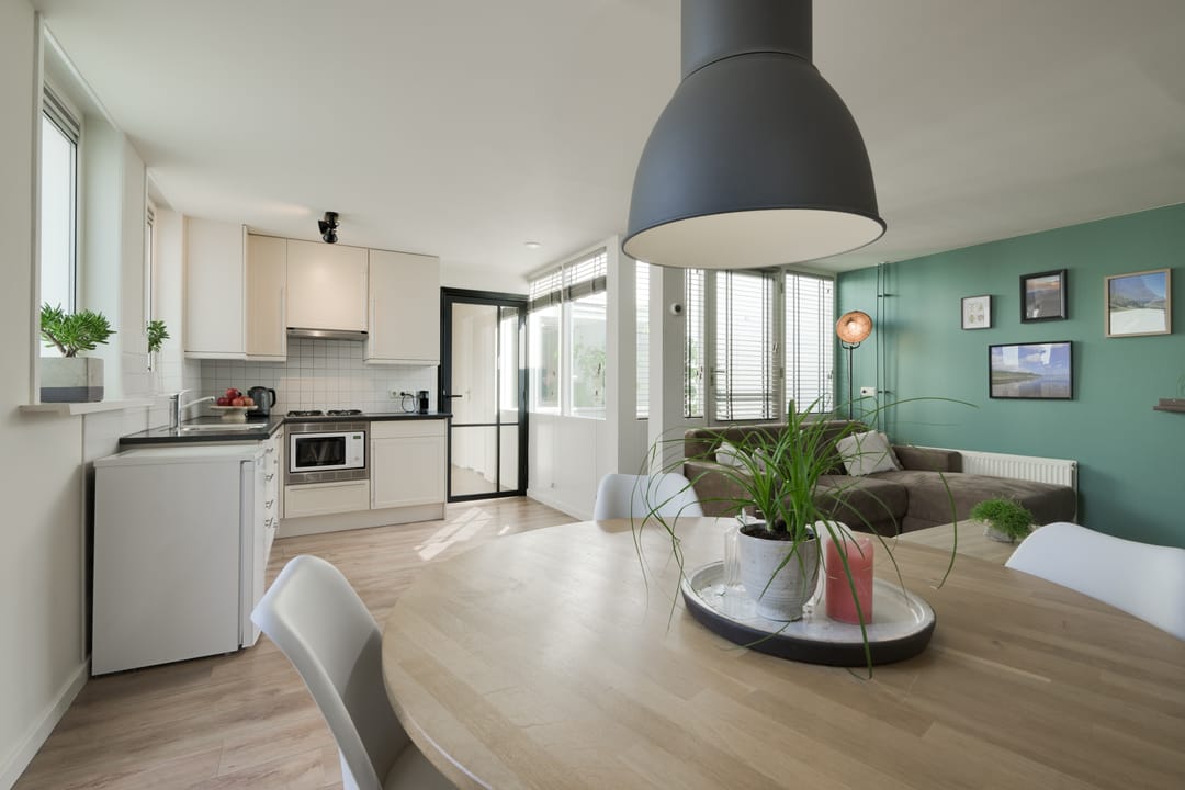 Photo 16 of Raadhuisstraat 43-B