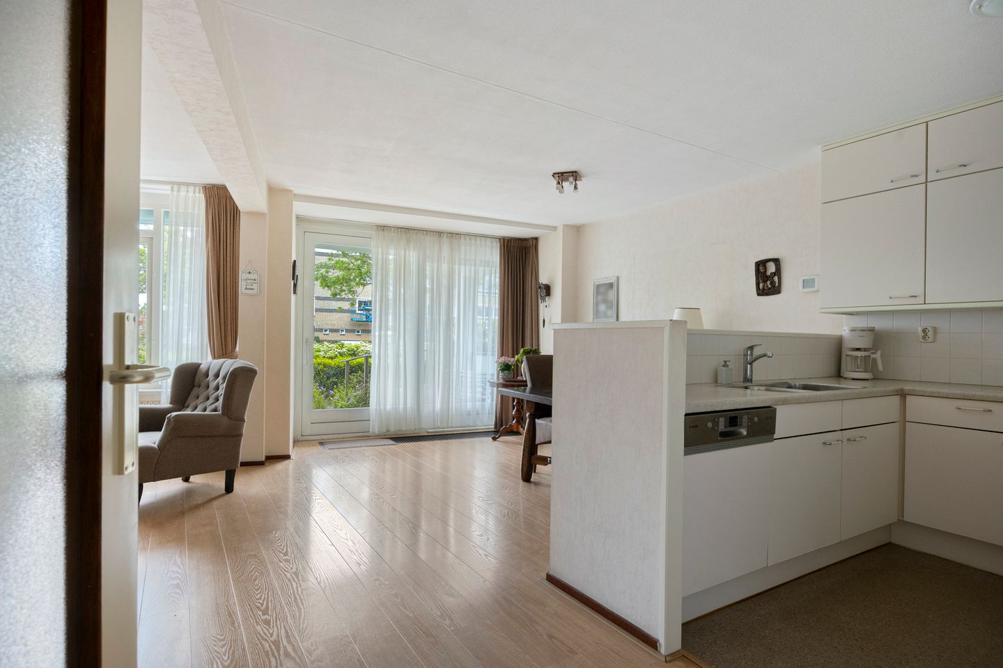 Photo 10 of Van Egmondlaan 79