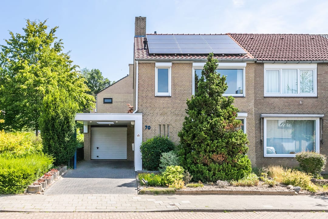 Photo 37 of Servatiusstraat 70