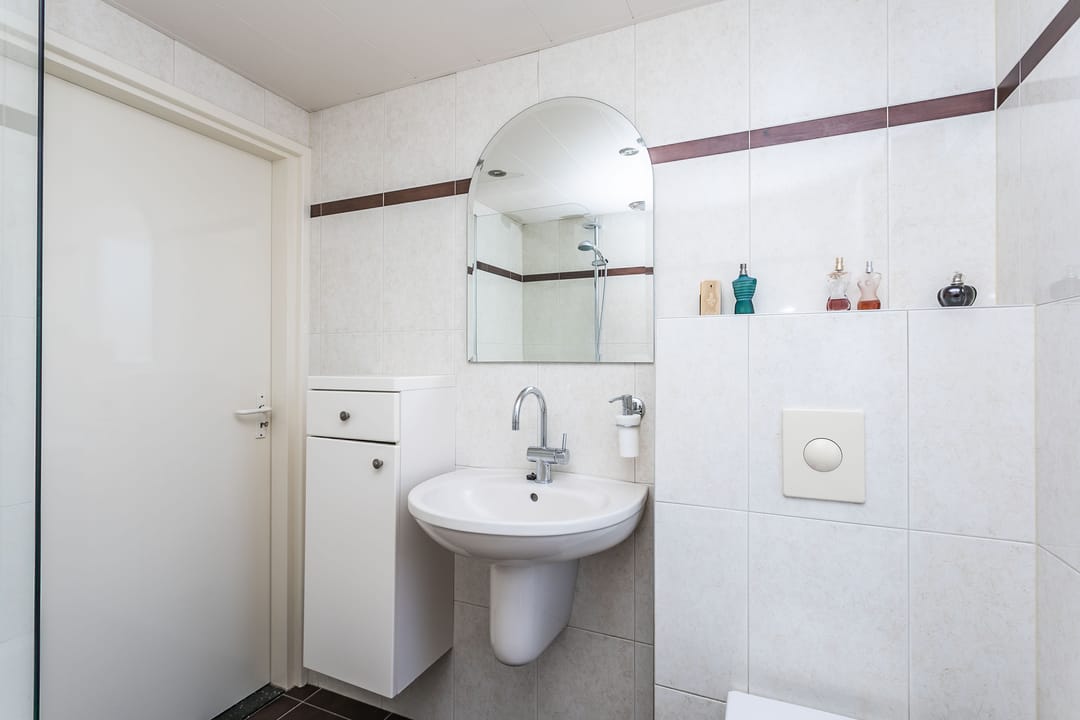 Photo 16 of Servatiusstraat 70