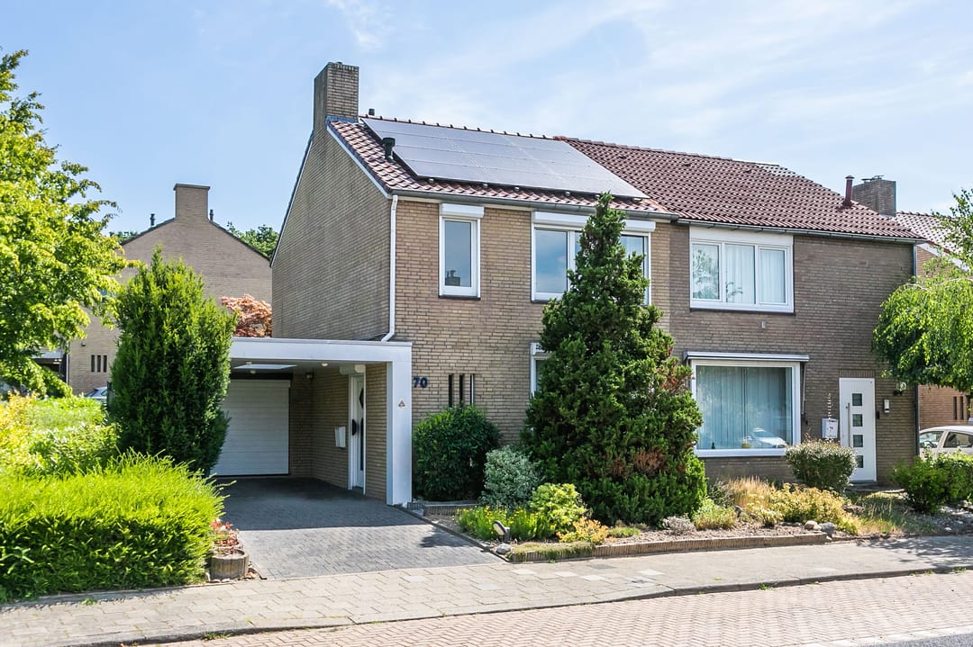 Photo 38 of Servatiusstraat 70