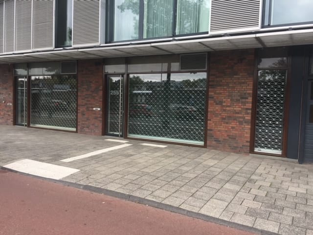Bekijk foto 2 van Cruquiuskade 253-255