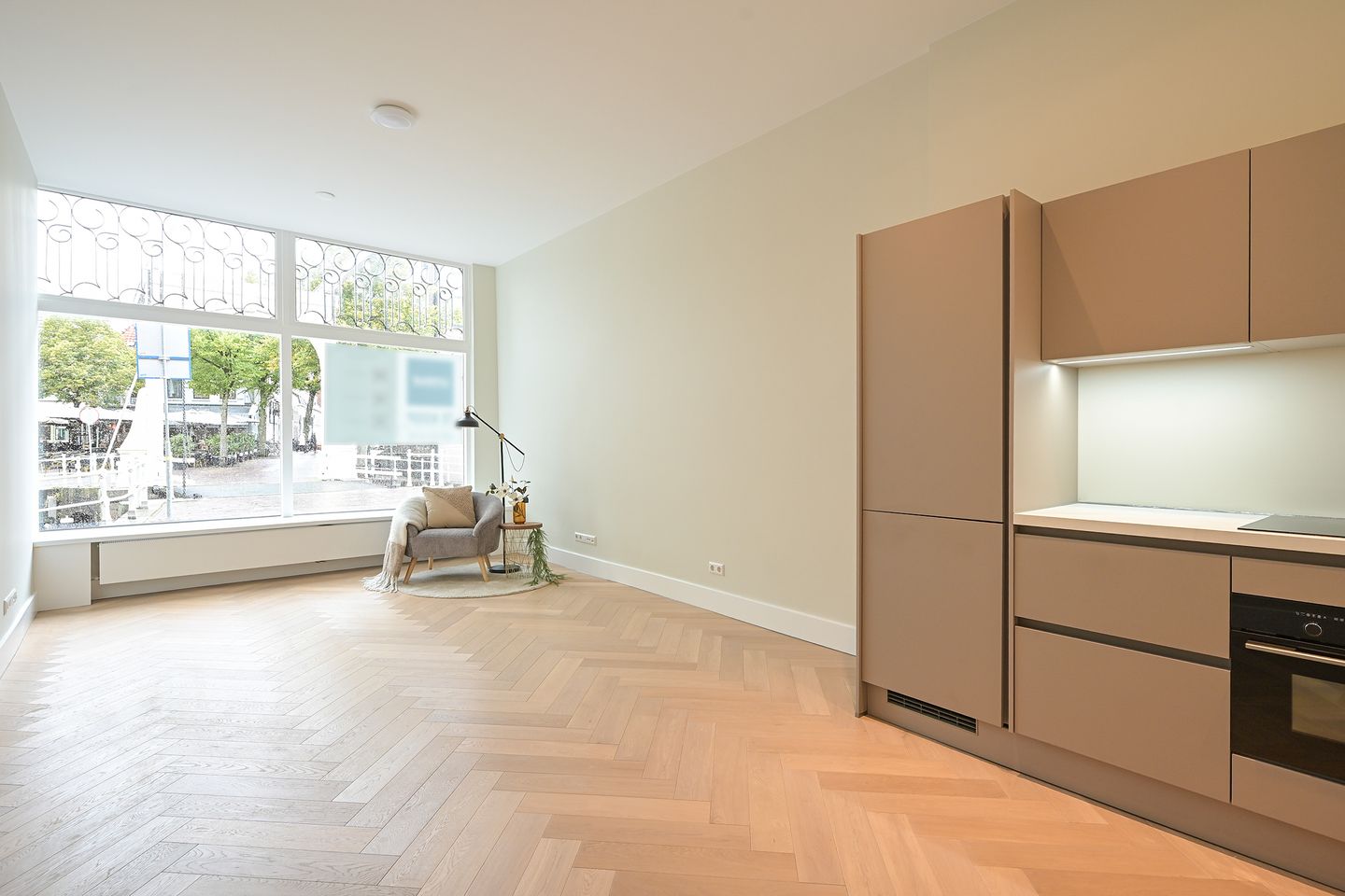 Photo 5 of Voordam 11-A