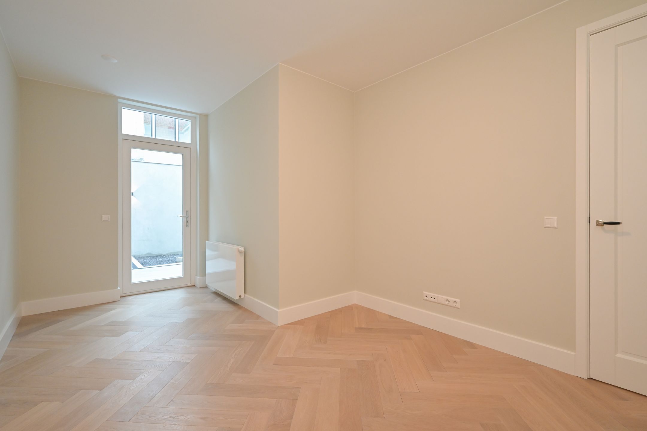 Photo 15 of Voordam 11-A