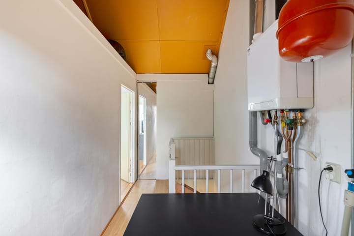 Tussenwoning te koop: Koraalstoep 71, Assen