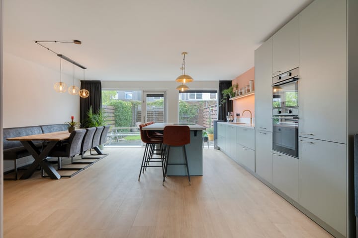 Tussenwoning te koop: Schillingdreef 19, Woerden