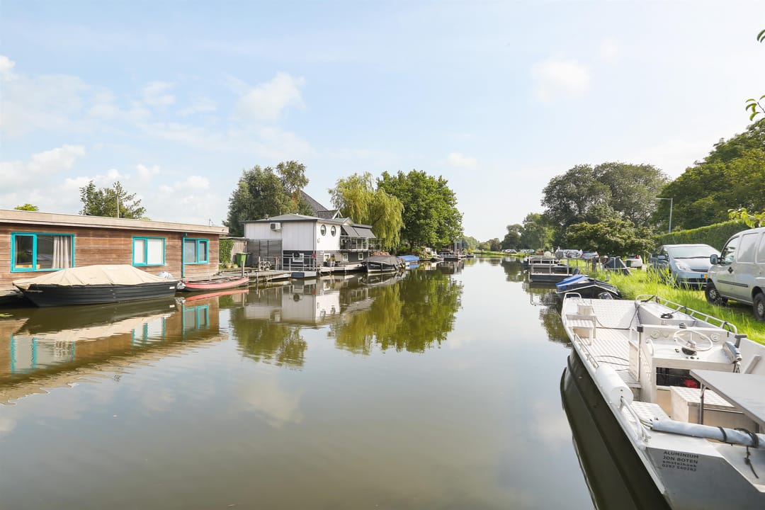 Foto 43 van Broekermeerdijk 29-E