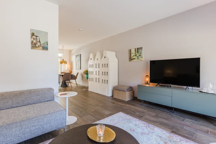 Twee-onder-één-kap te koop: Houtzagerstraat 16, Susteren