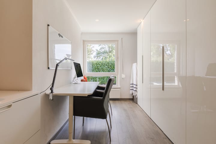 Twee-onder-één-kap te koop: Houtzagerstraat 16, Susteren