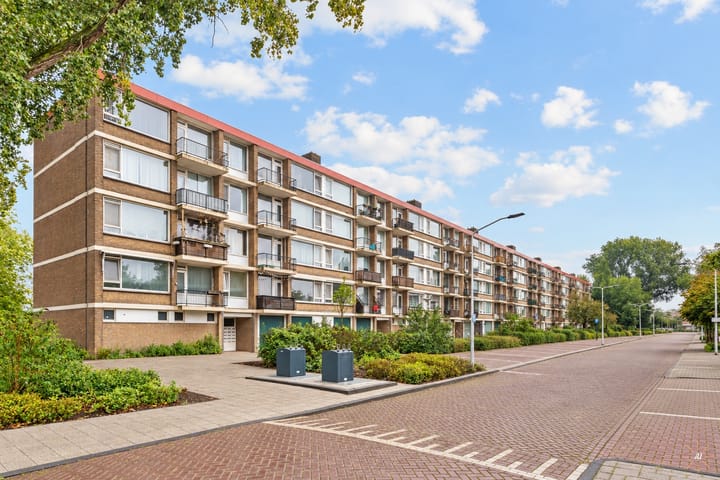 Foto 4 van Bachstraat 260