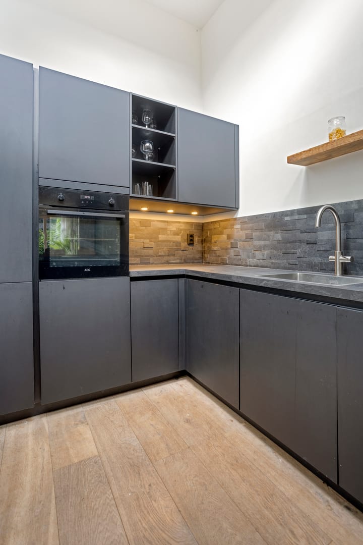 Tussenwoning te koop: Heideweg 14, Arnhem