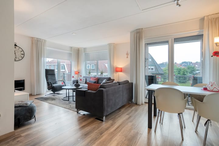 Appartement te koop: Burgemeester Goeman Borgesiusstraat 27, Steenwijk