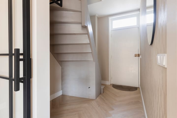 Twee-onder-één-kap te koop: Rozenstraat 3, Graauw