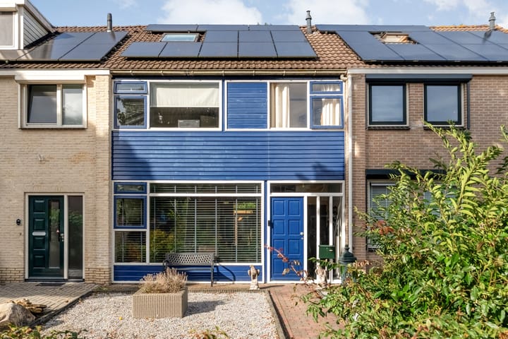 Tussenwoning te koop: Zuiderkruis 24, Hoogeveen