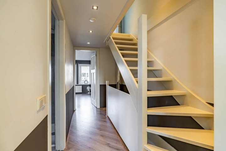 Twee-onder-één-kap te koop: Groningerstraat 246, Assen