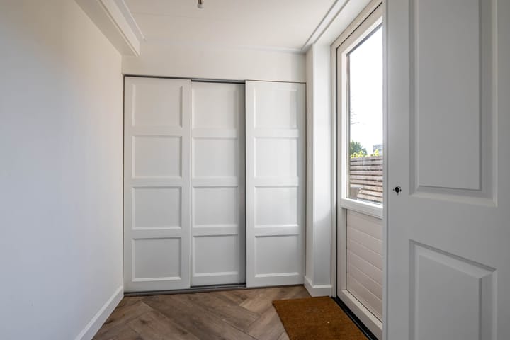 Twee-onder-één-kap te koop: Groningerstraat 246, Assen