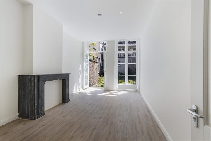 Appartement te huur: Lange Voorhout 21A, 'S-Gravenhage