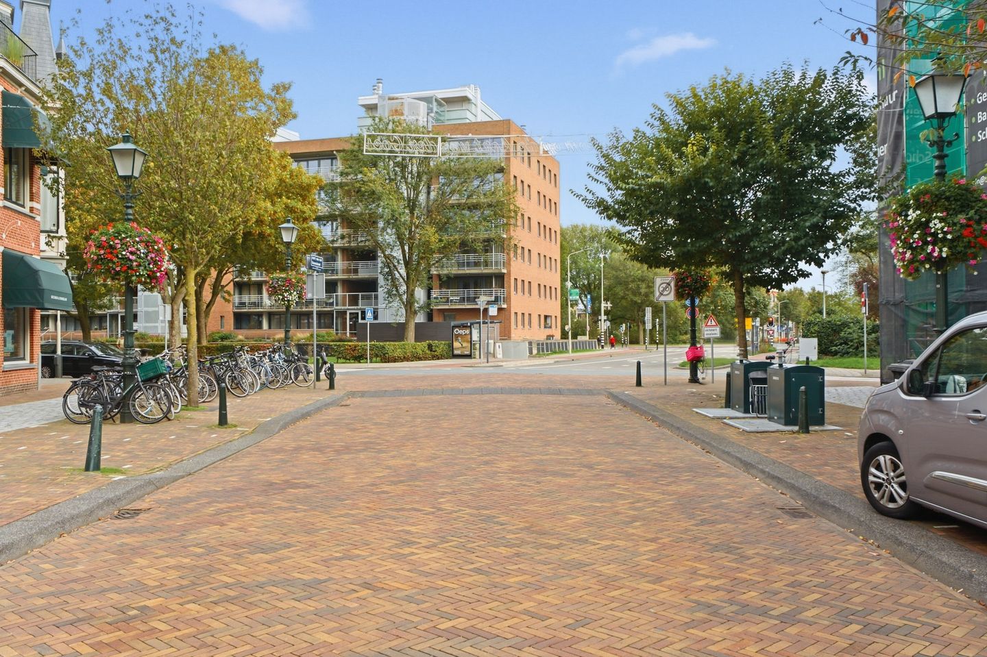 View photo 5 of Aert van der Goesstraat 44