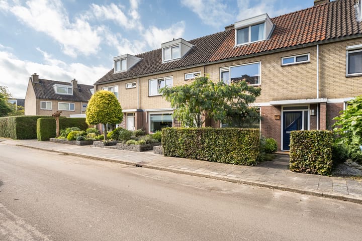 Tussenwoning te koop: Bosboom Toussaintstraat 23, Zwolle