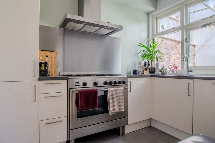 Tussenwoning te koop: Prins Hendrikplantsoen 30, Zaandam