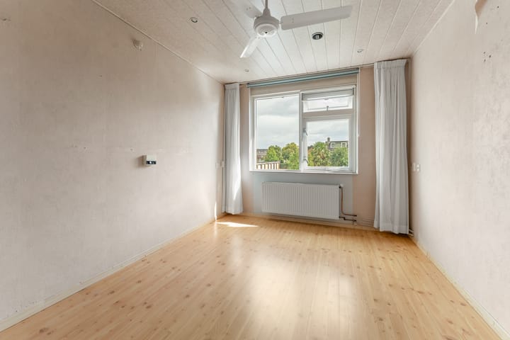 Tussenwoning te koop: Multatulistraat 75, Vleuten