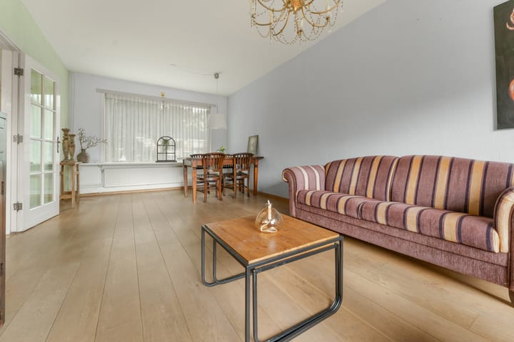 Tussenwoning te koop: Multatulistraat 75, Vleuten