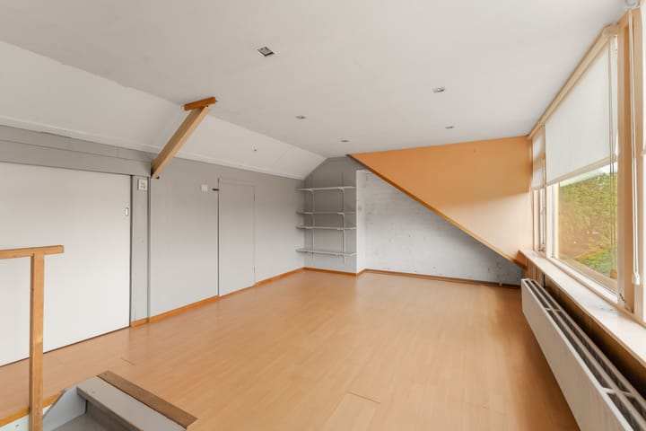 Tussenwoning te koop: Multatulistraat 75, Vleuten