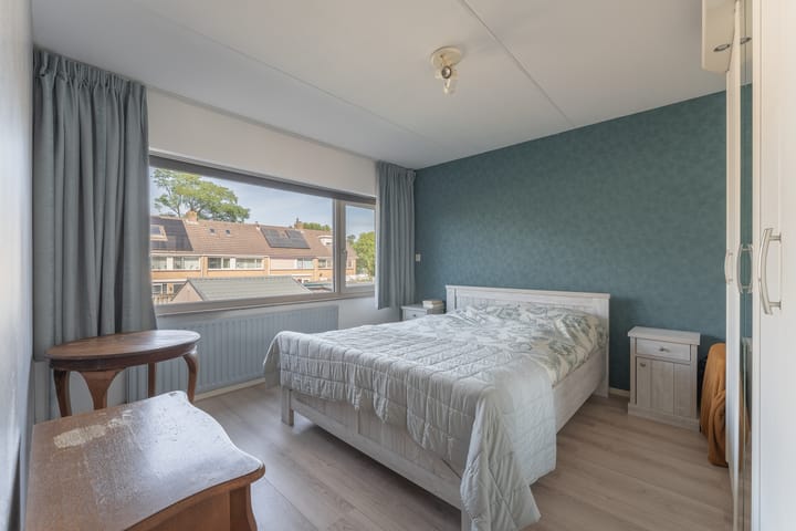 Tussenwoning te koop: Uitlaat 42, Grootebroek