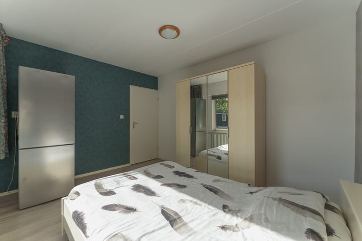 Tussenwoning te koop: Uitlaat 42, Grootebroek