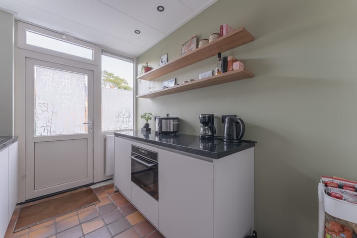 Tussenwoning te koop: Uitlaat 42, Grootebroek