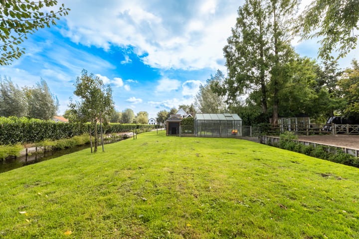 Vrijstaande woning te koop: C.G. Roosweg 13, Schoonhoven