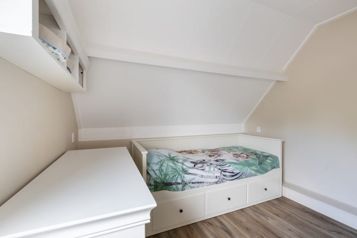 Vrijstaande woning te koop: C.G. Roosweg 13, Schoonhoven