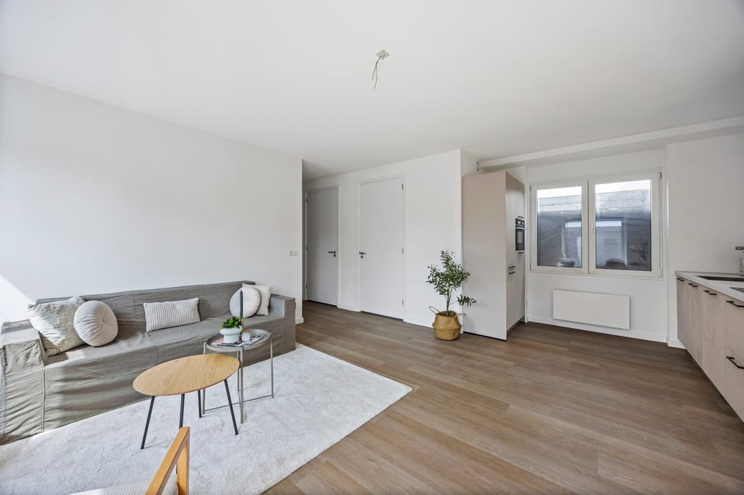 Photo 8 of Nassaustraat 102-B
