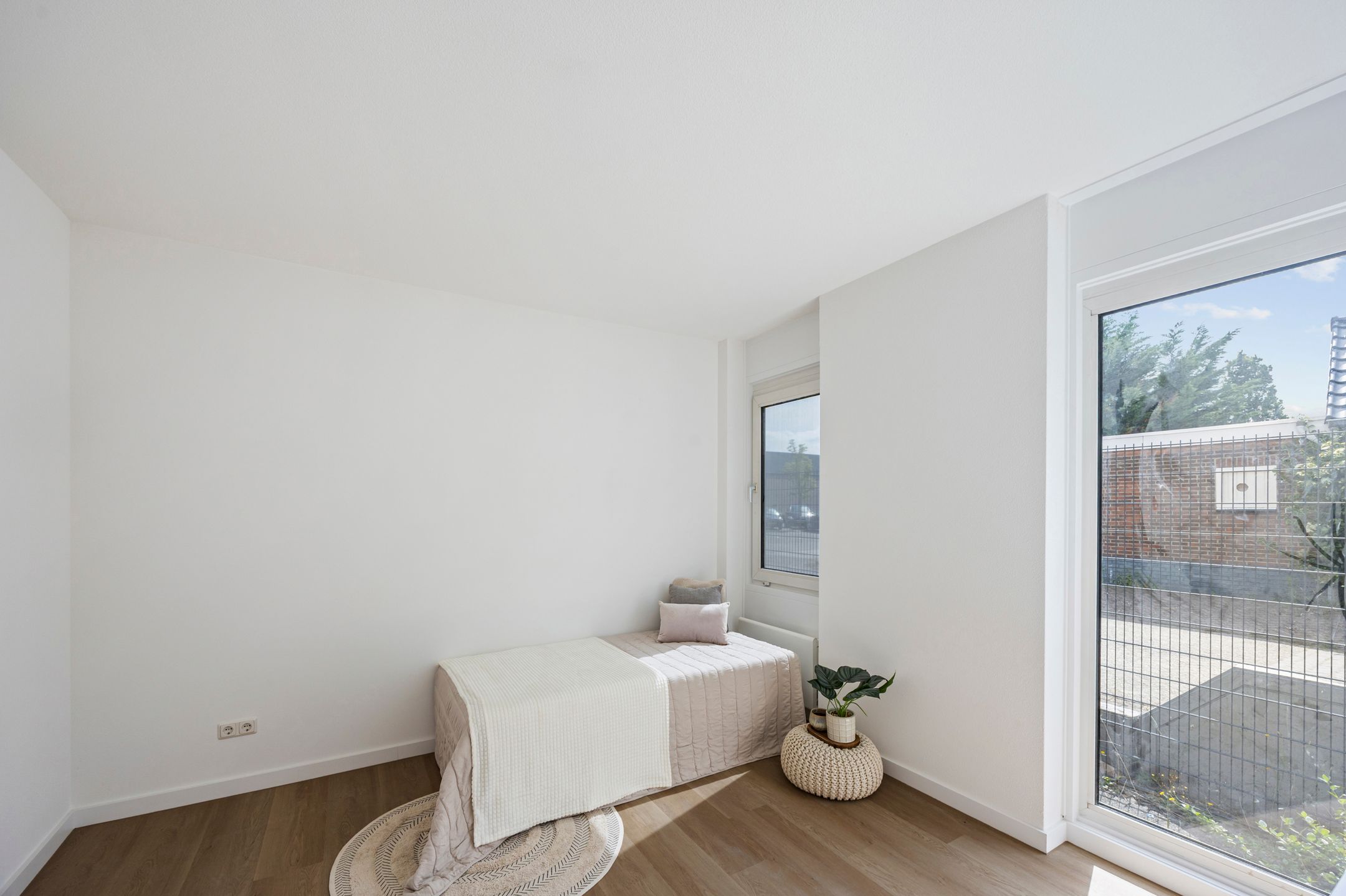 Photo 24 of Nassaustraat 102-B