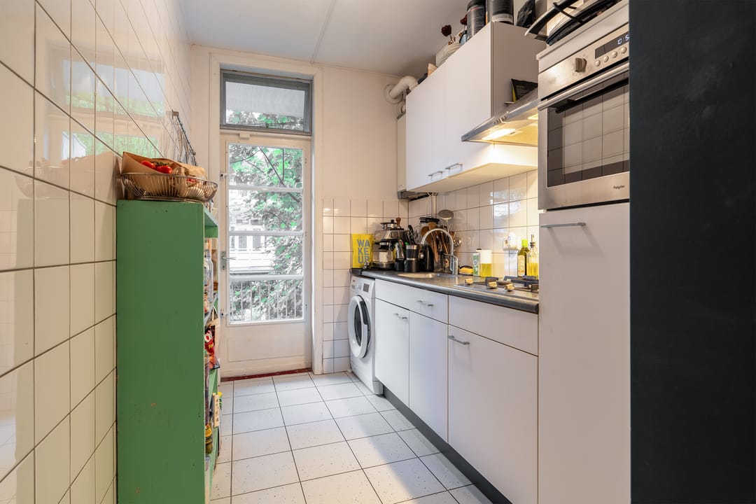 Photo 7 of Orteliusstraat 222-1