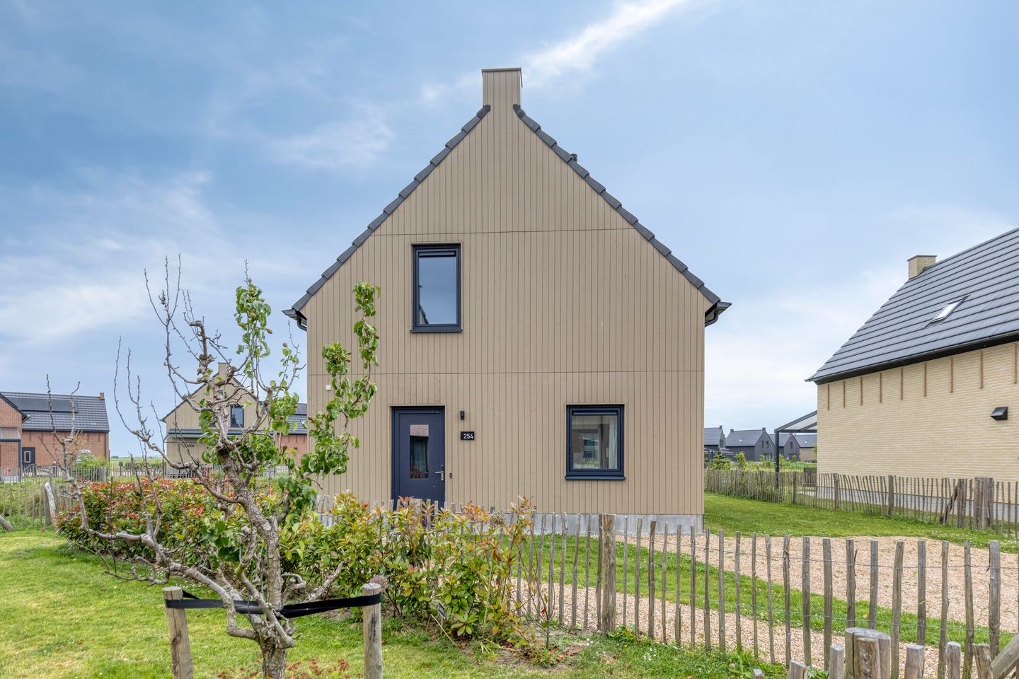 Foto 1 van Veerweg 48-254