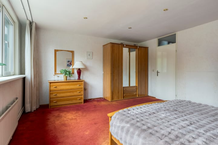 Tussenwoning te koop: Speenkruid 54, Purmerend