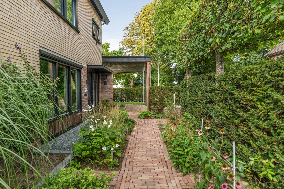 Photo 43 of L.H. Pottstraat 7