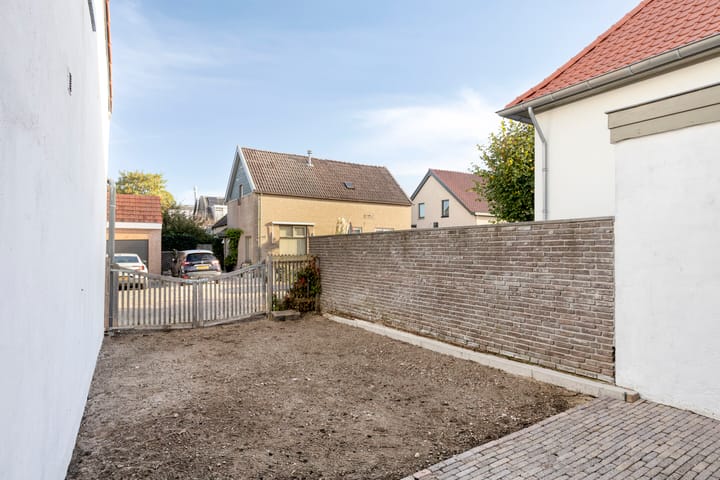 Twee-onder-één-kap te koop: Jacobastraat 1A, Velp (Ge)