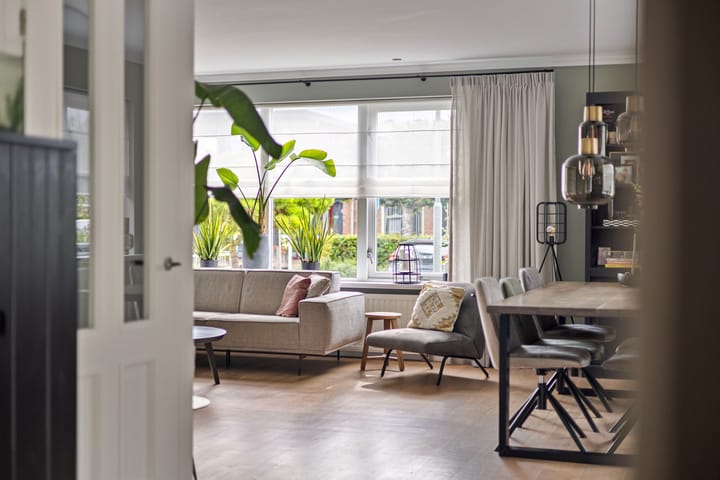 Vrijstaande woning te koop: Dorpsstraat 10, Sint Maarten