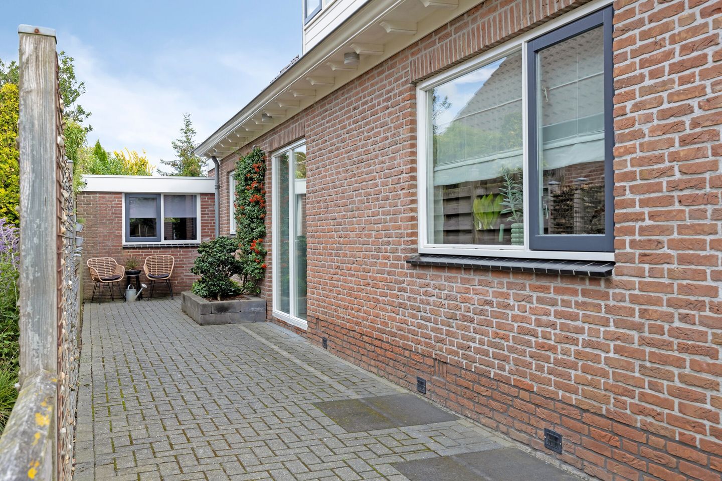 Photo 10 of Dorpsstraat 10