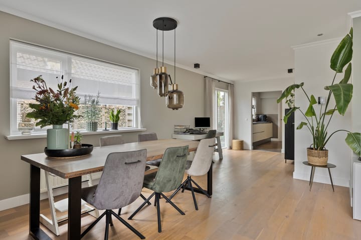 Vrijstaande woning te koop: Dorpsstraat 10, Sint Maarten